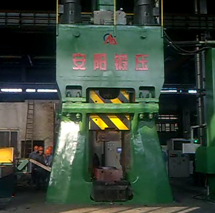 125KJ CNC hammer working in customer