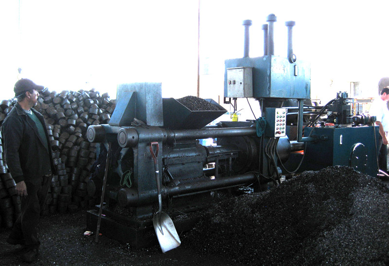Y83-300 briquetting press in Mexico