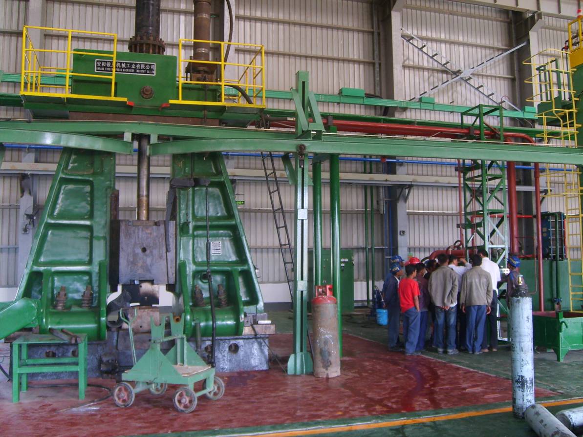 C86-125kj(5t) Electro hydruaulic close die forging hammer  in Burma