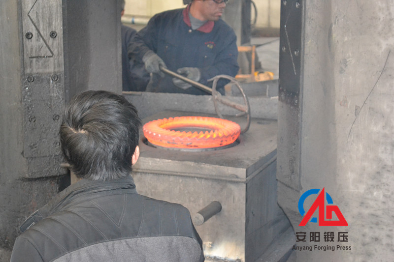 forge crown gear teeth